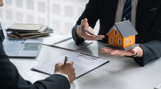 How Investors Evaluate Potential Real Estate Investments
